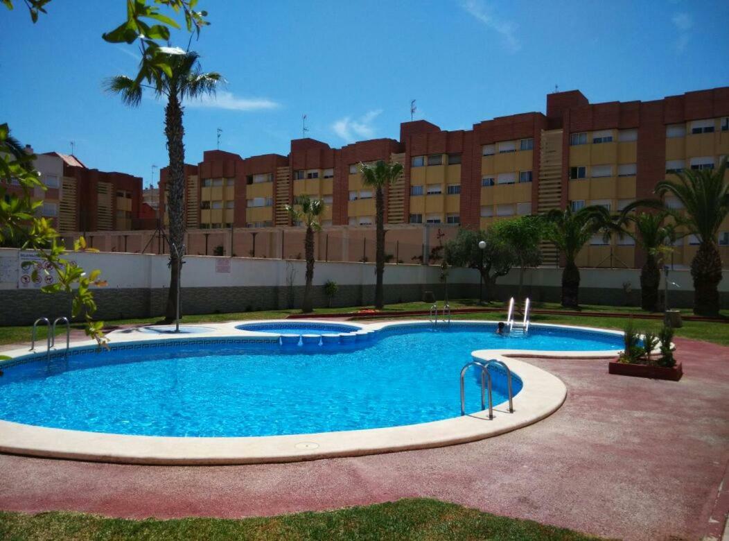 托雷维耶哈Piso A 10 Min Caminando De La Playa Del Cura公寓 外观 照片
